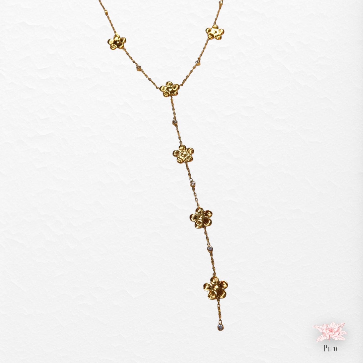 Colar Longo Dourado com Flores e Zircônias