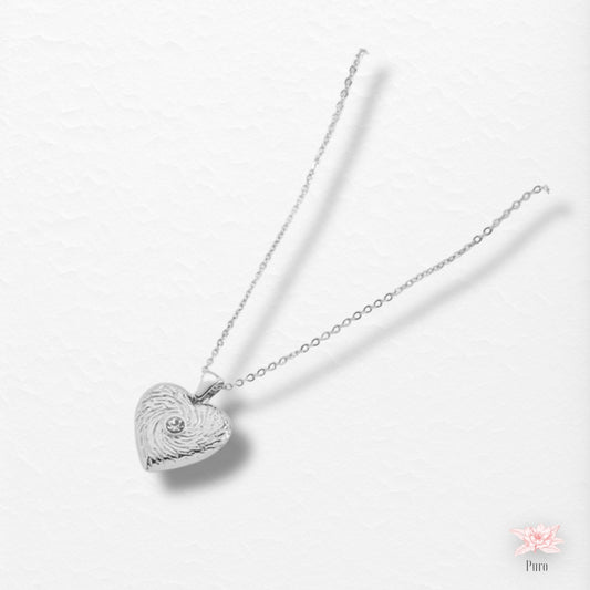 Colar Medalhão Coração Com Zircônia