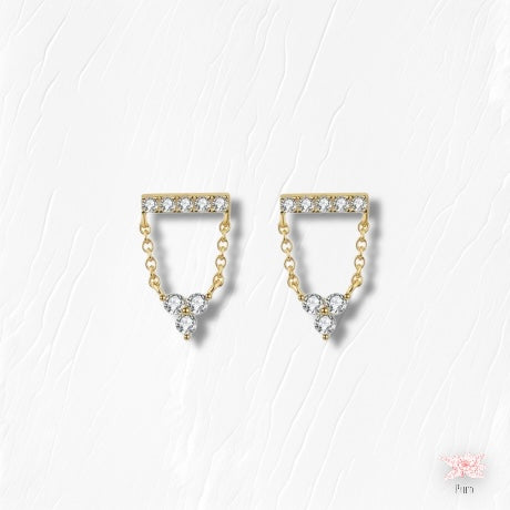 Pendulum Earrings With Flower