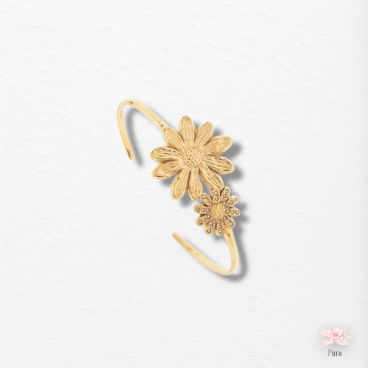 Escrava com Duas Flores